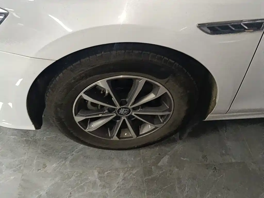 BYD Qin PLUS — миниатюра 23