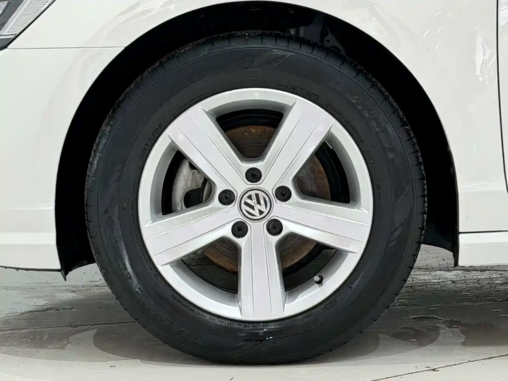 Volkswagen Lamando — миниатюра 9