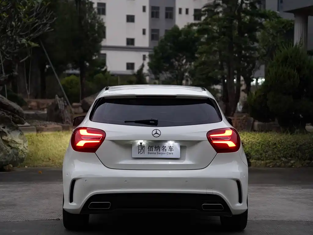 MERCEDES-BENZ A CLASS