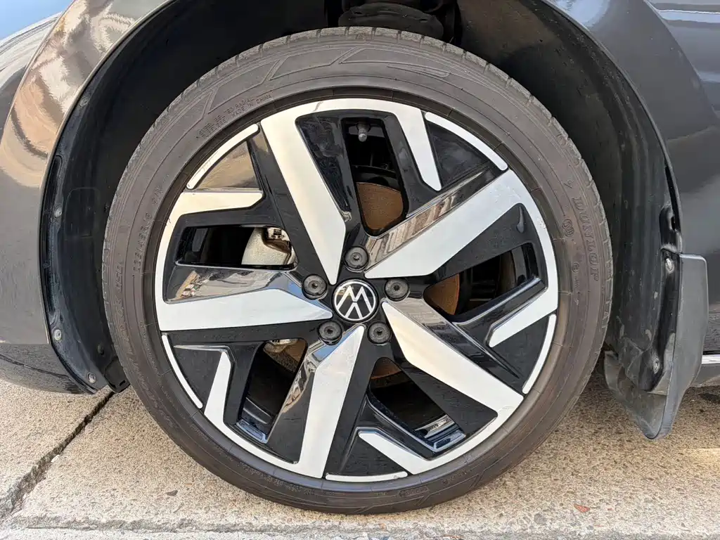 Volkswagen Lamando — миниатюра 23
