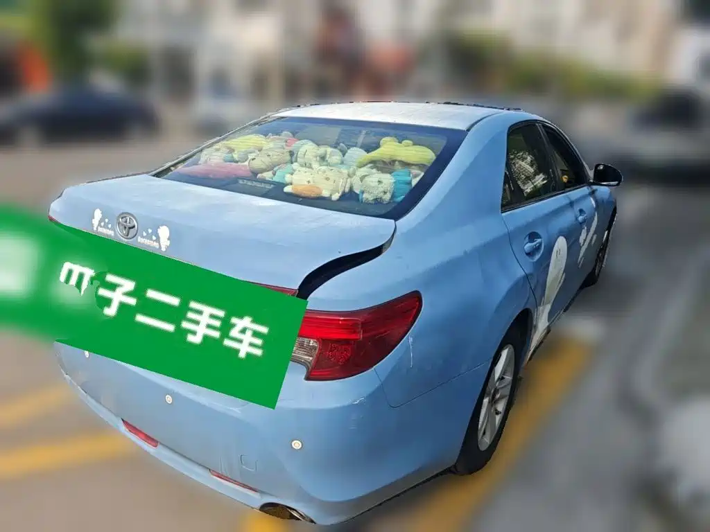 Toyota Reiz — миниатюра 4