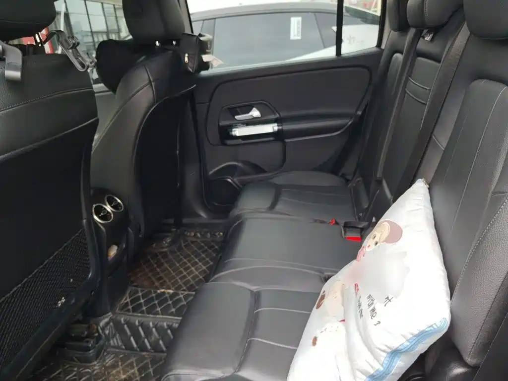 Mercedes-Benz GLB — миниатюра 15