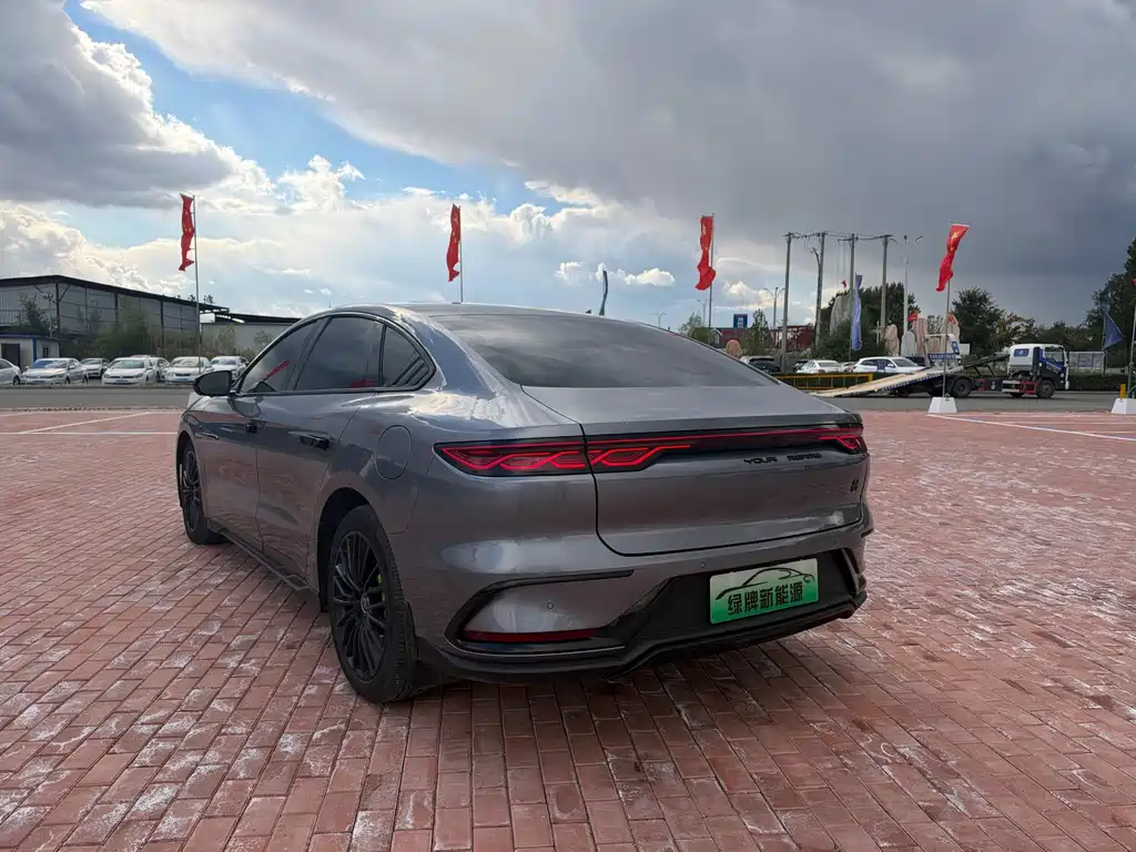 BYD Han — миниатюра 7