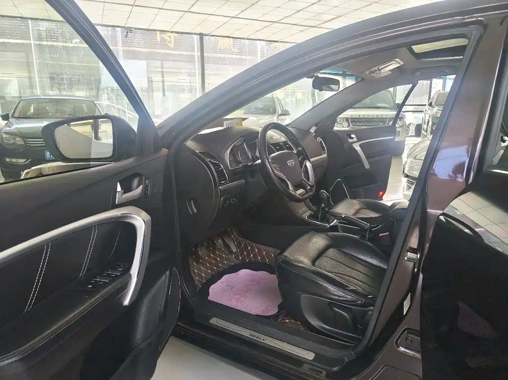 Geely Emgrand — миниатюра 9