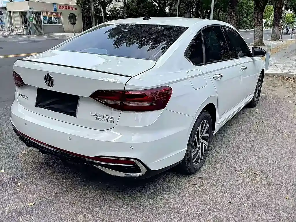 Volkswagen Lavida — миниатюра 8