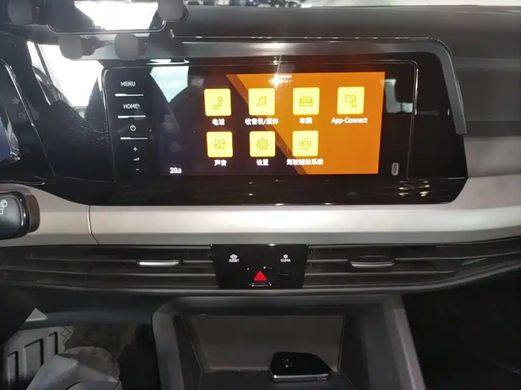 Volkswagen Golf — миниатюра 13