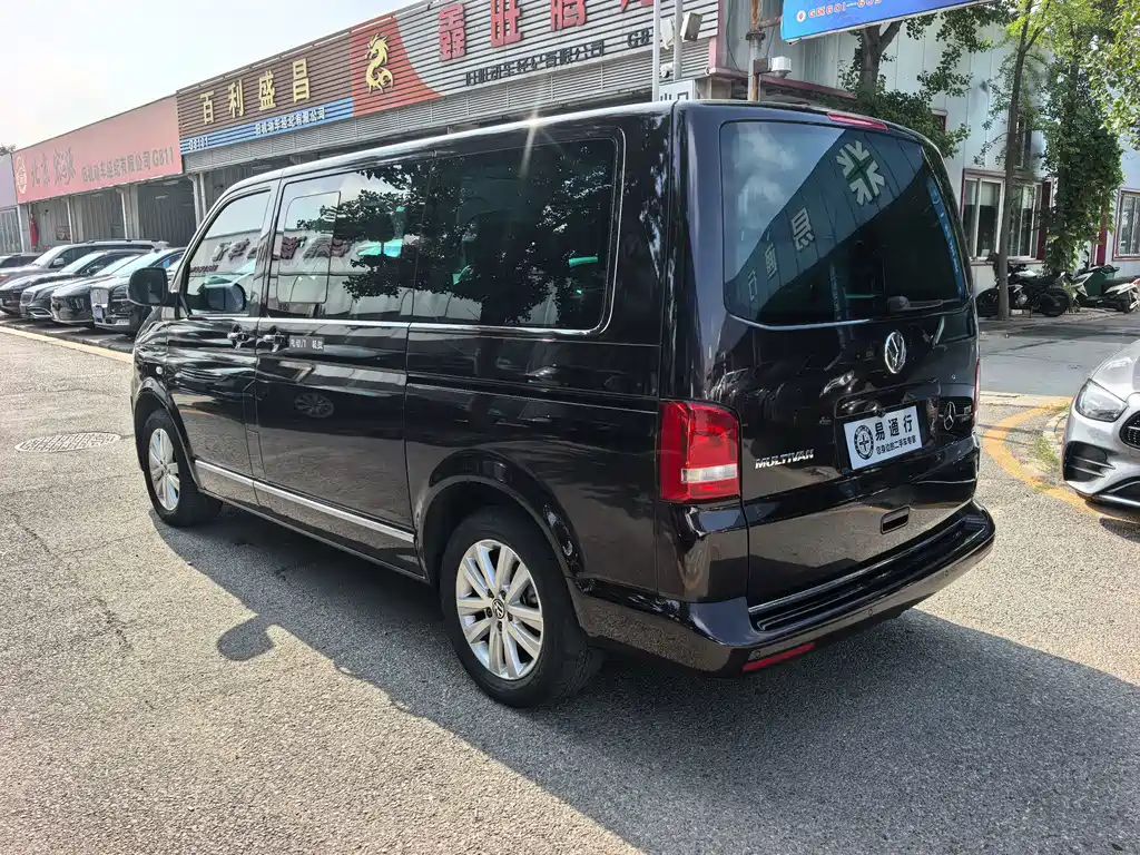 Volkswagen Multivan 2.0TSI 4WD 65th Anniversary Limited Edition, фото 16