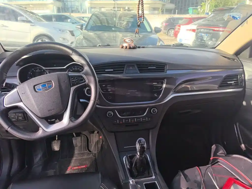 Geely Emgrand — миниатюра 10
