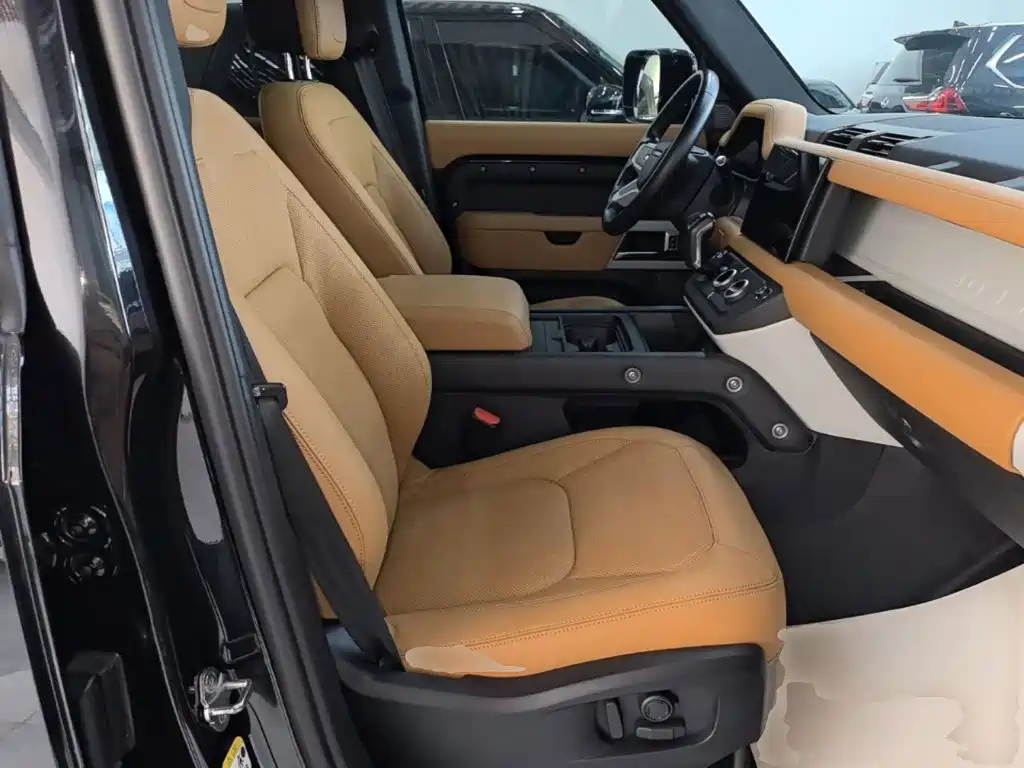 Land Rover Defender — миниатюра 25