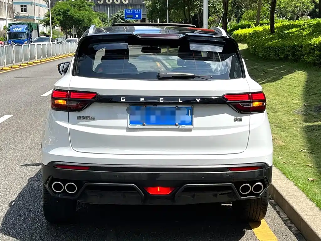 Geely Binyue — миниатюра 18