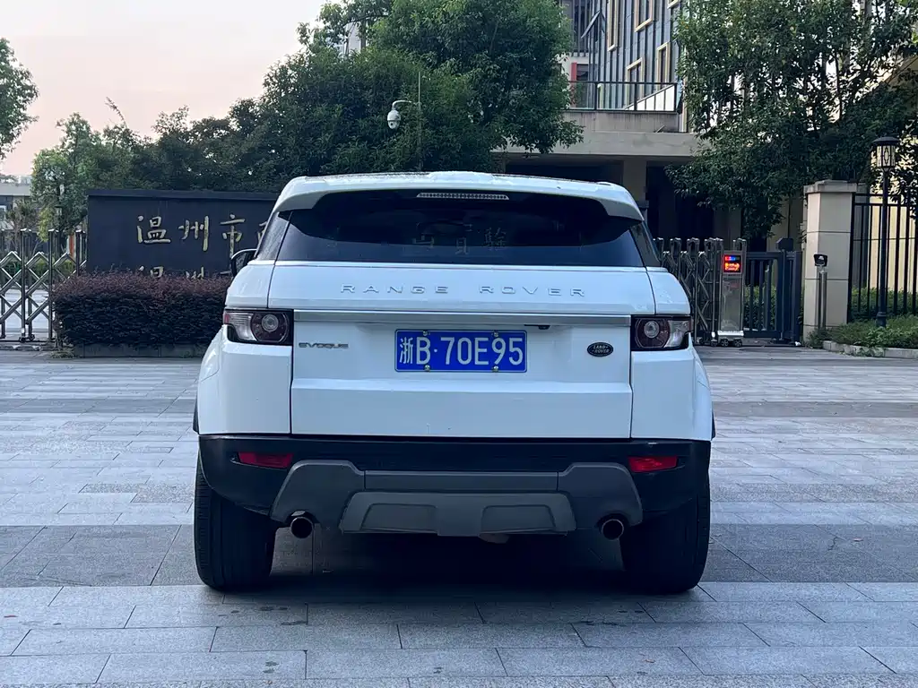 Land Rover Evoque (Import) — миниатюра 7