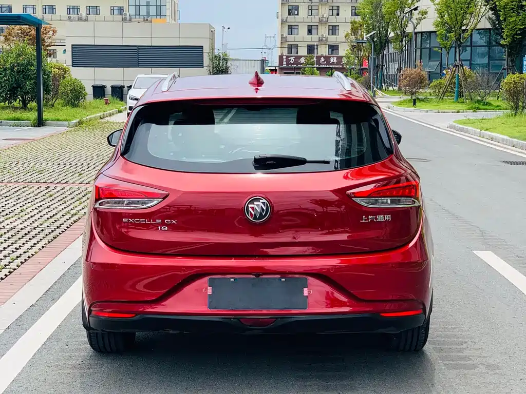 Buick Excelle — миниатюра 7
