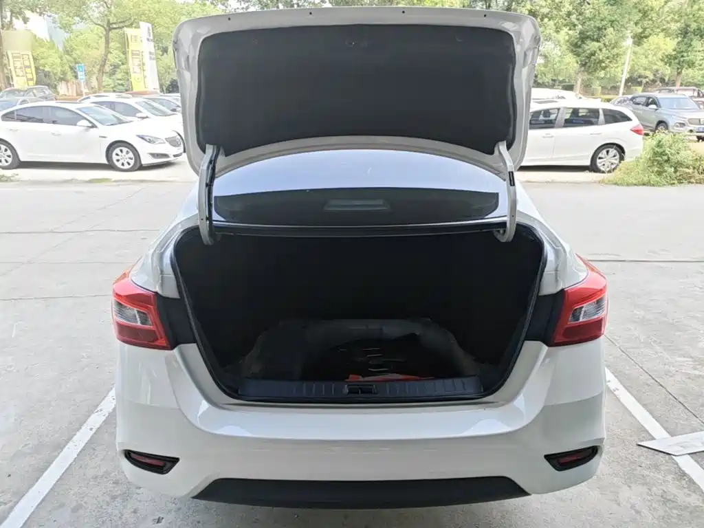 Nissan Sylphy — миниатюра 19