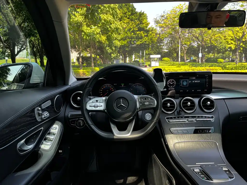 Mercedes-Benz C-Class — миниатюра 15