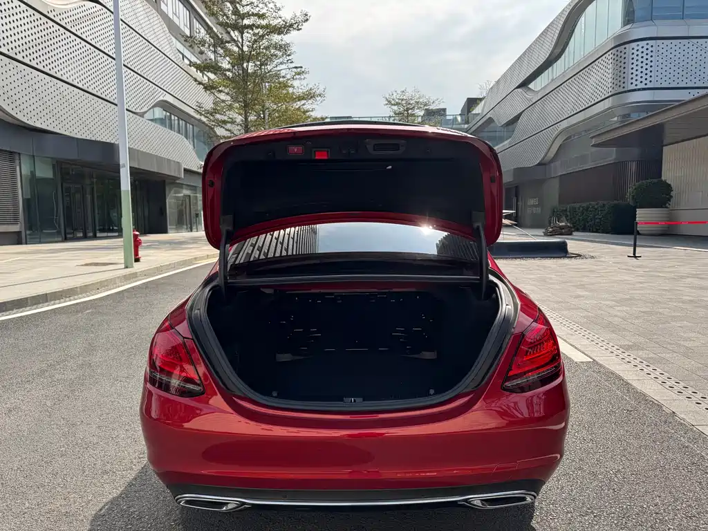 MERCEDES-BENZ C CLASS