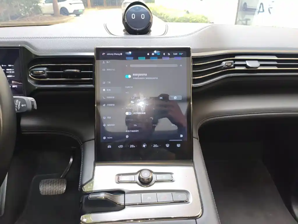 NIO ES6 — миниатюра 13