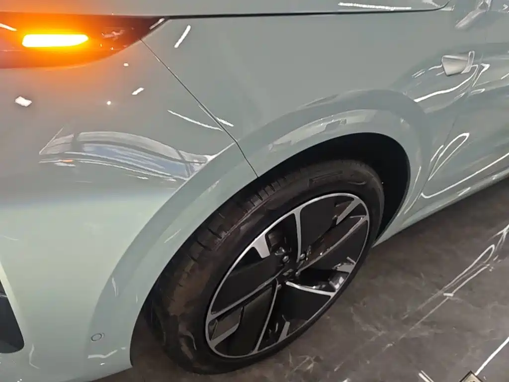 Li Auto Li L6 — миниатюра 23