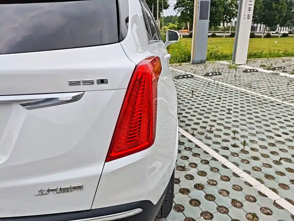 Cadillac XT5 2018 25T Luxury