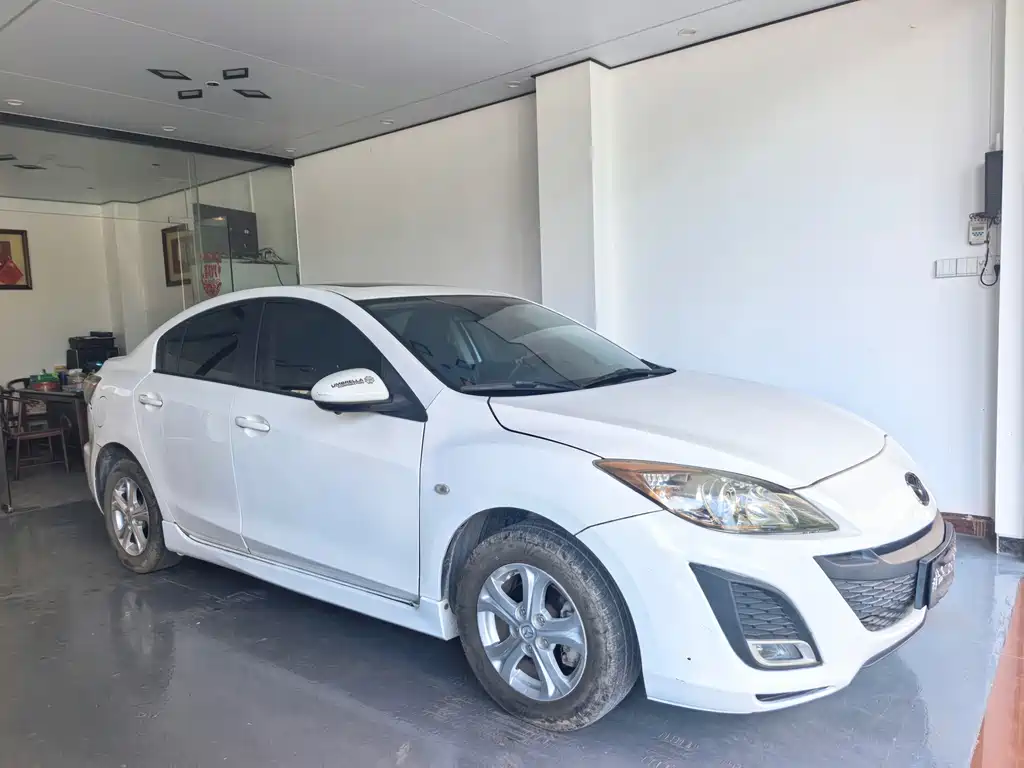 Mazda 3 Xingcheng — миниатюра 9