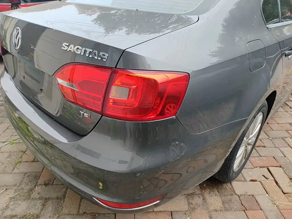 Volkswagen Sagitar — миниатюра 8