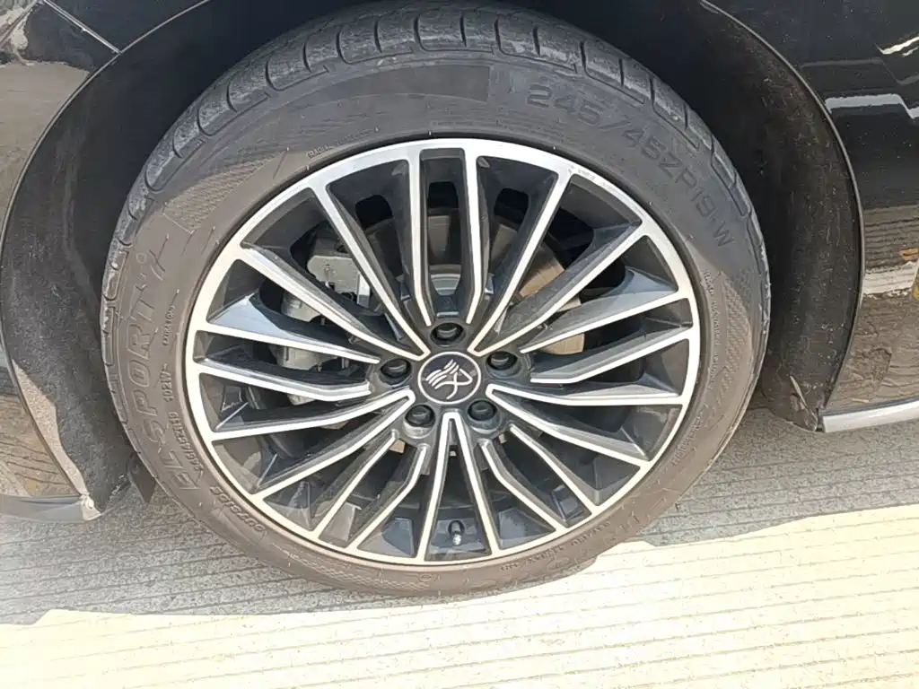 BYD Han — миниатюра 23