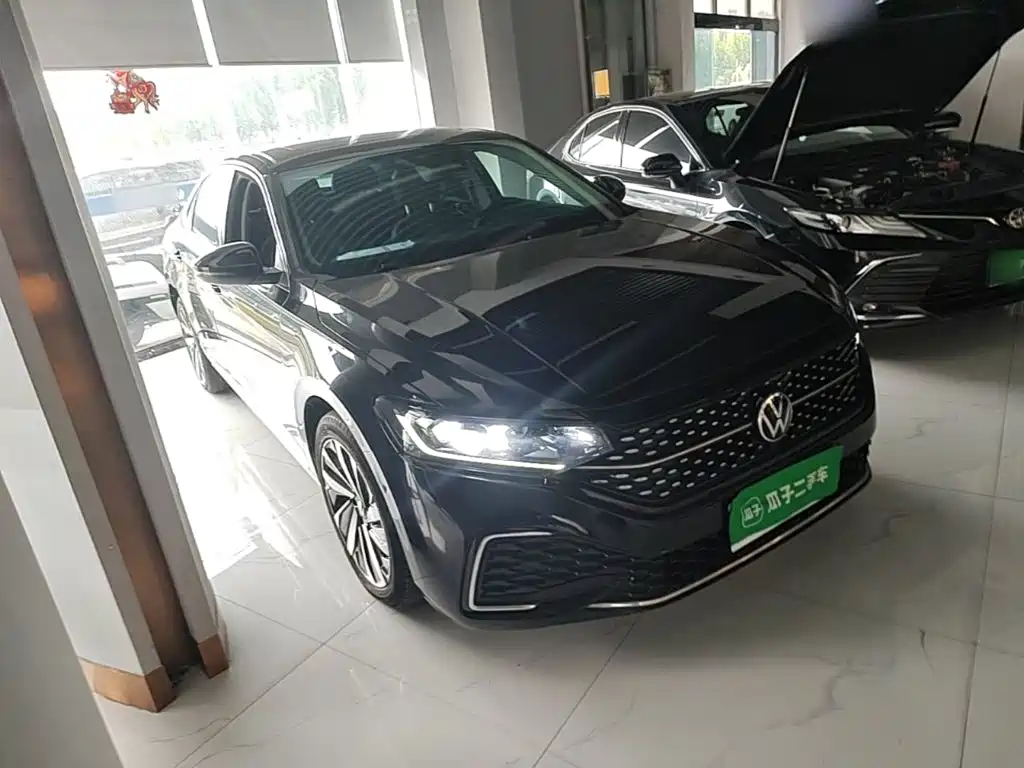 Volkswagen Passat — миниатюра 4