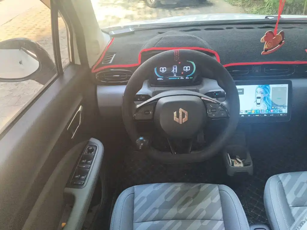 Leapmotor Leapmotor T03 — миниатюра 3