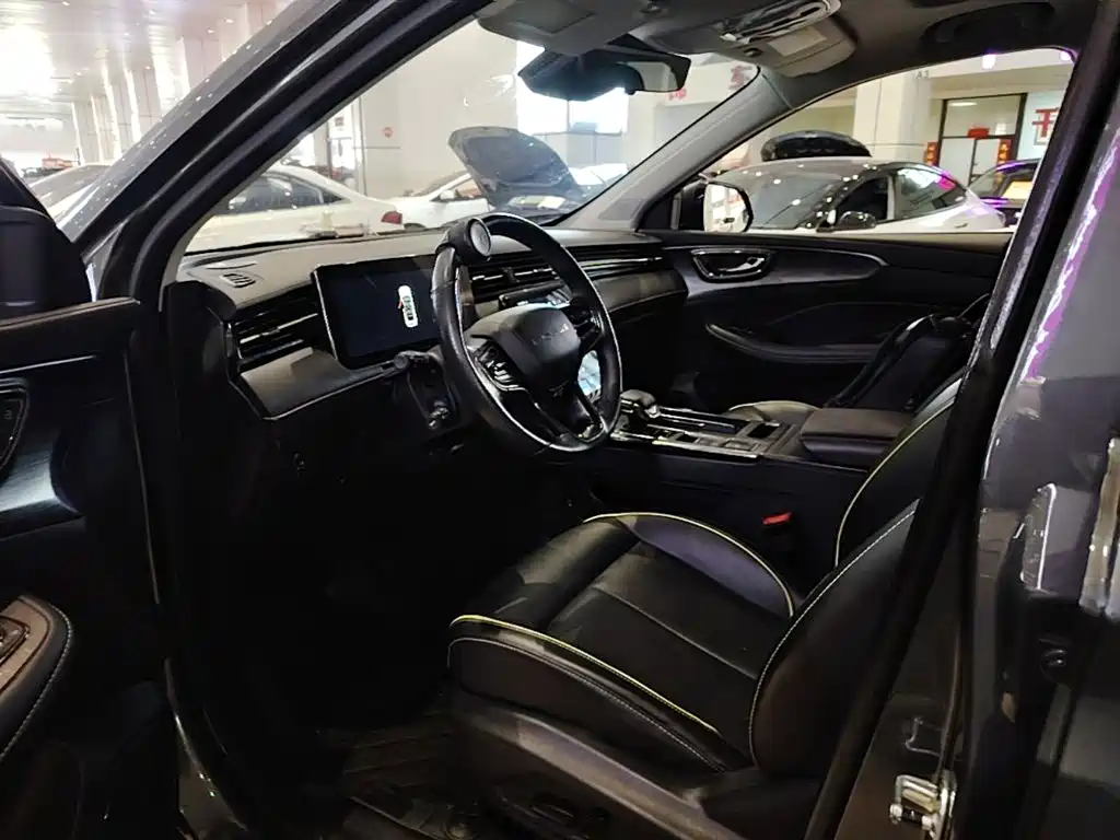 Roewe RX5 — миниатюра 15