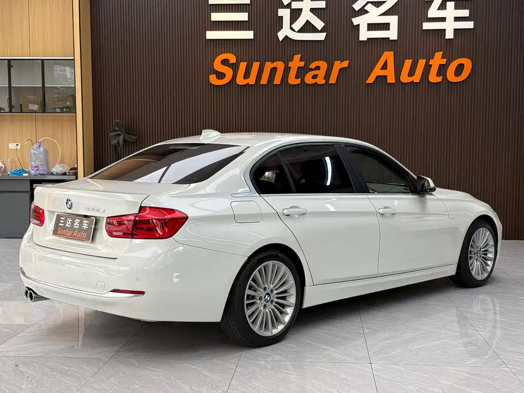 BMW 3 Series — миниатюра 6