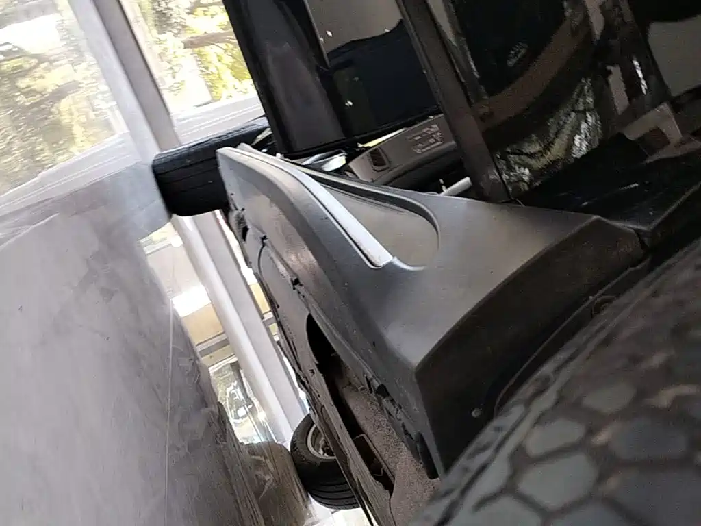 Mercedes-Benz GLE (Import) — миниатюра 21