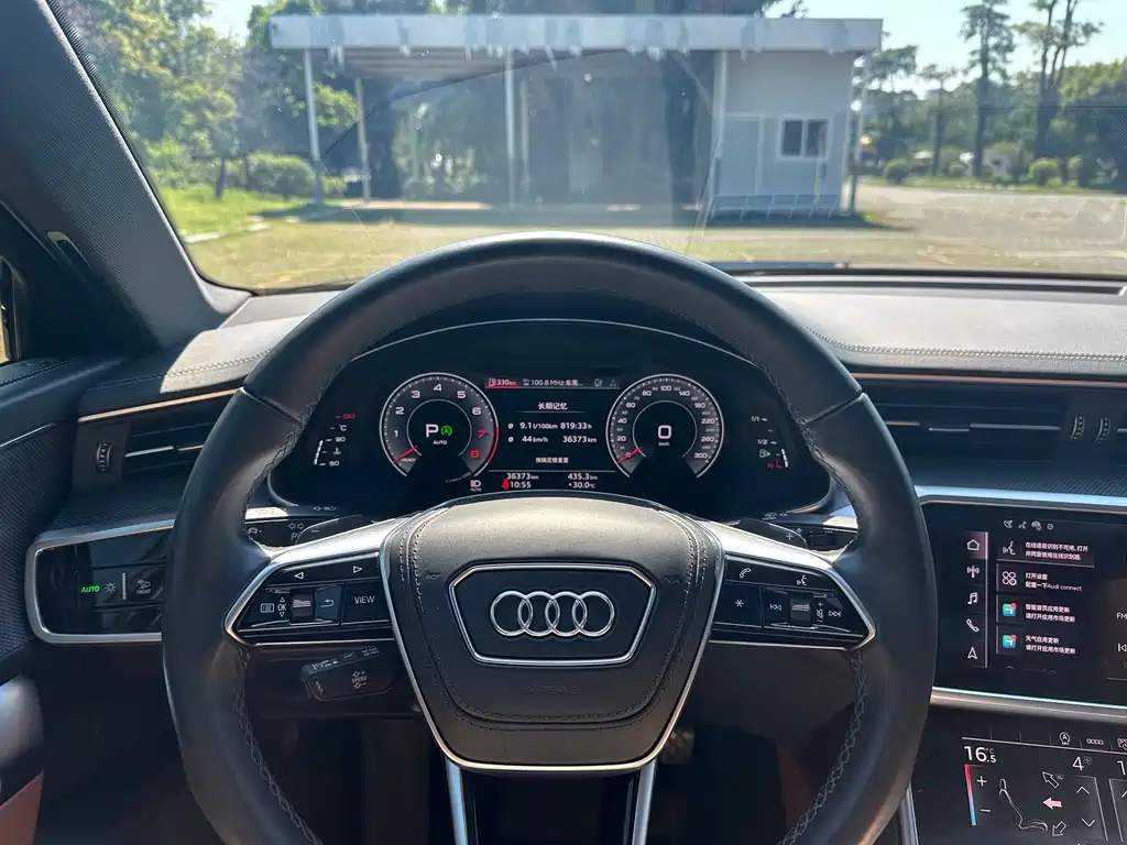Audi A6L — миниатюра 9