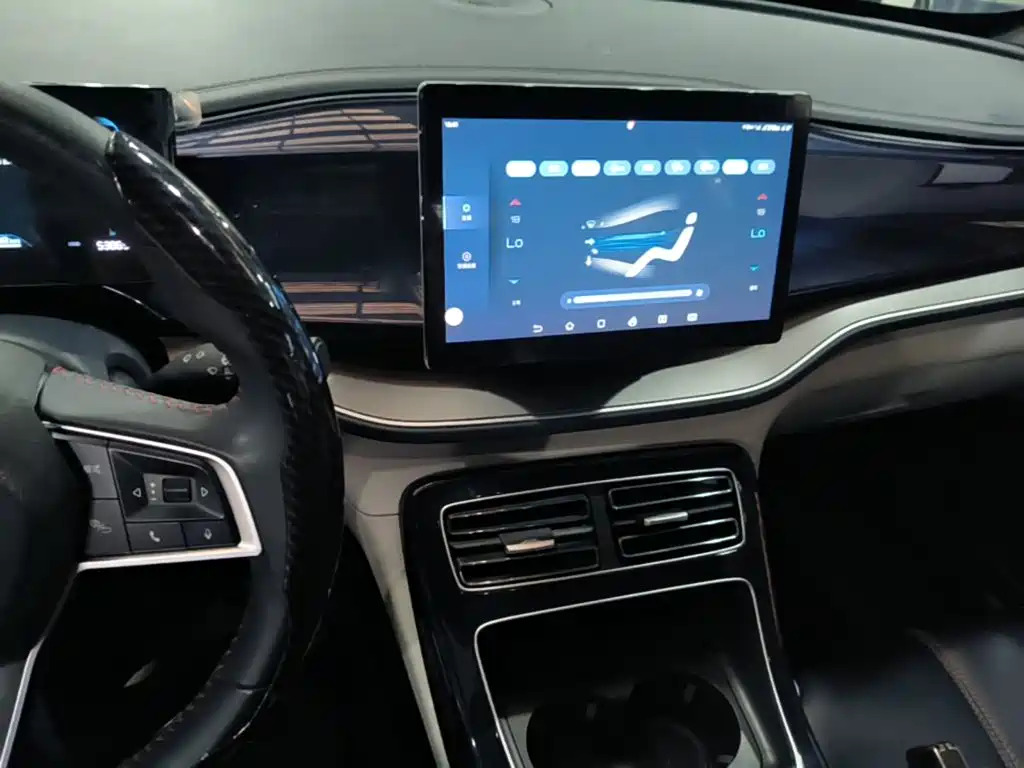 BYD Qin PLUS — миниатюра 10