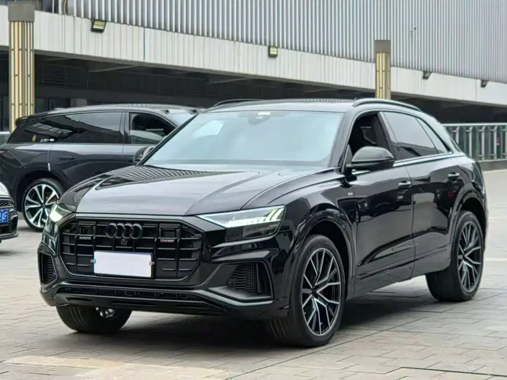 Audi Q8 2023