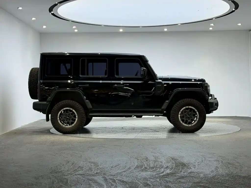 212 212 T01 — миниатюра 4