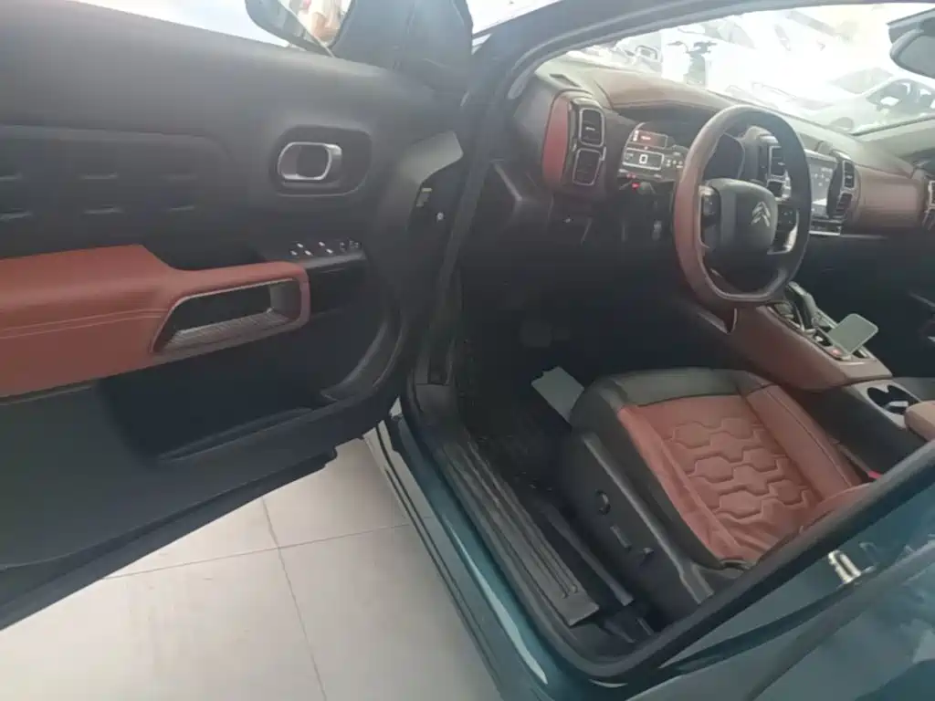 Citroen C5 AIRCROSS — миниатюра 16