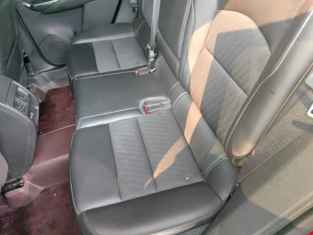 Cadillac XT4 — миниатюра 17