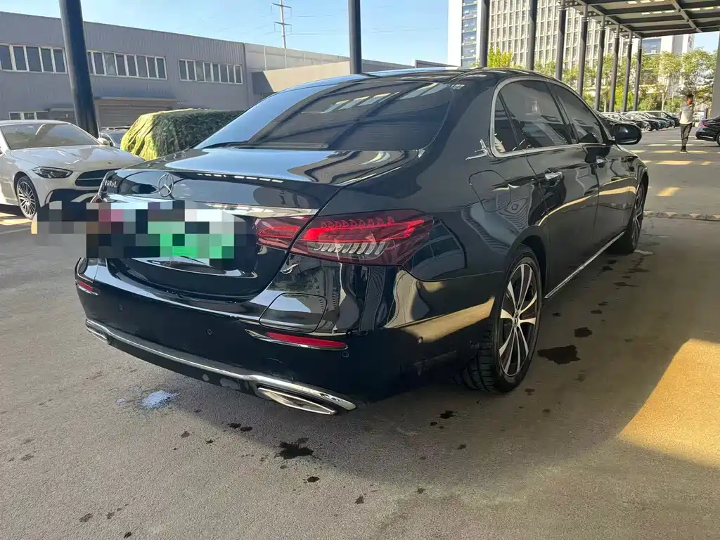 Mercedes-Benz E-Class New Energy — миниатюра 9