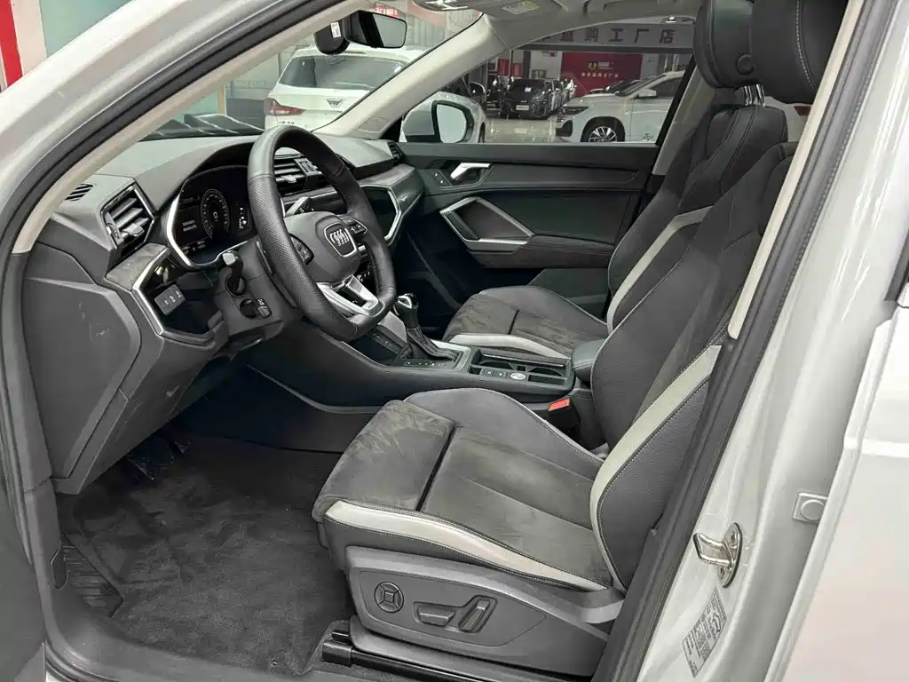 Audi Q3 — миниатюра 16