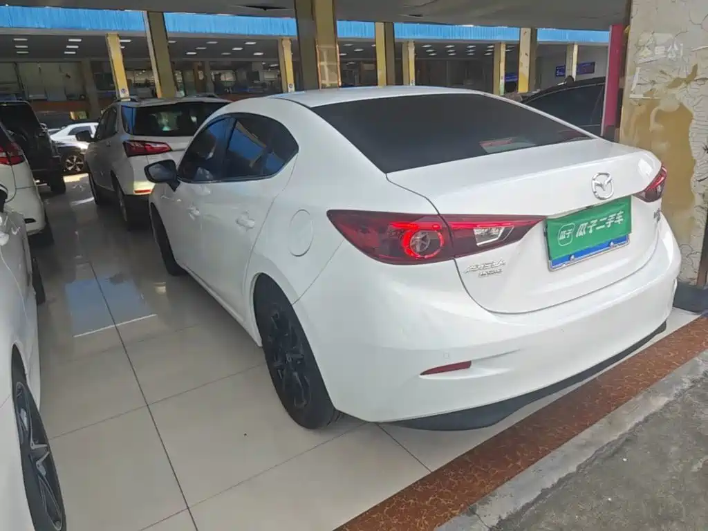 Mazda 3 Axela — миниатюра 5