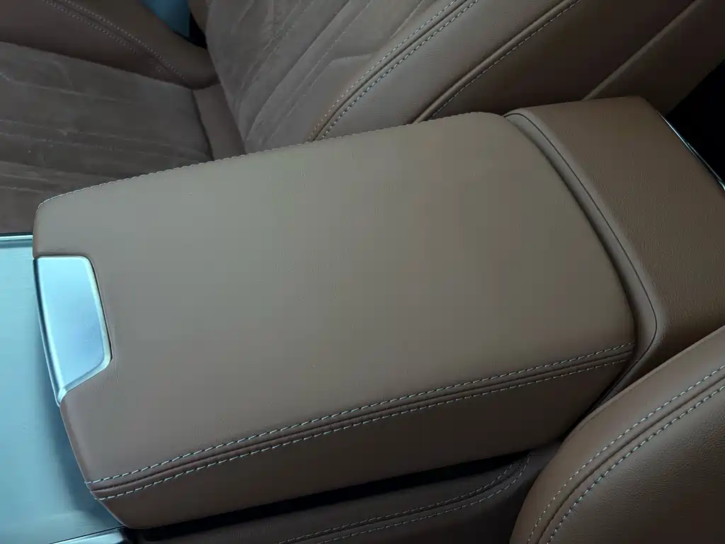 Audi A7L — миниатюра 17