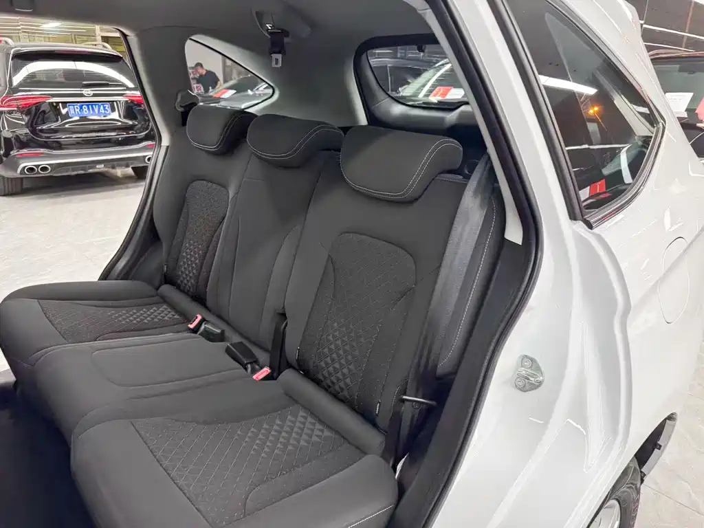 Haval M6 — миниатюра 13