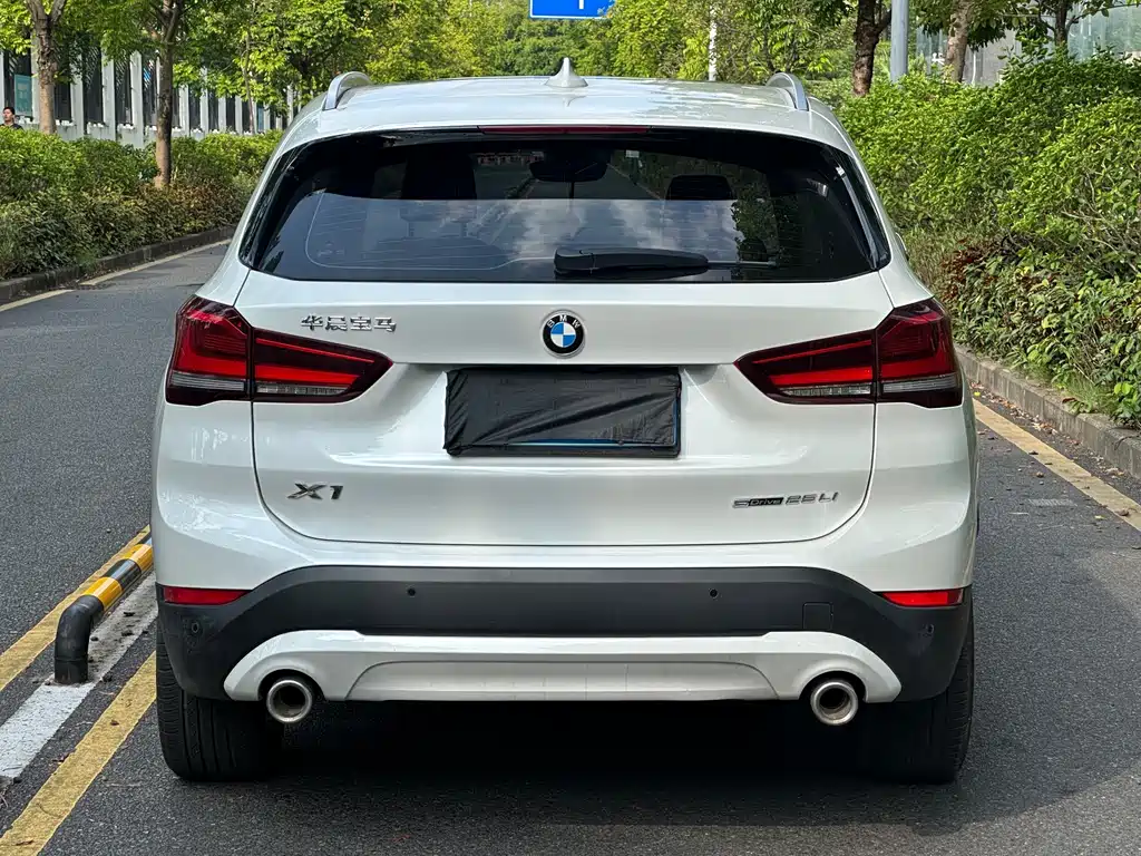 BMW X1 — миниатюра 11