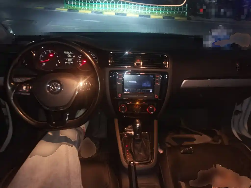 Volkswagen Sagitar — миниатюра 5