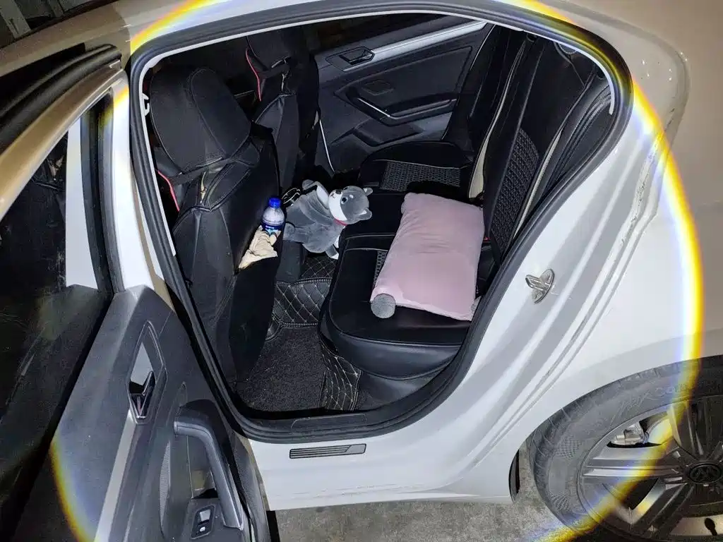 Volkswagen Lamando — миниатюра 18