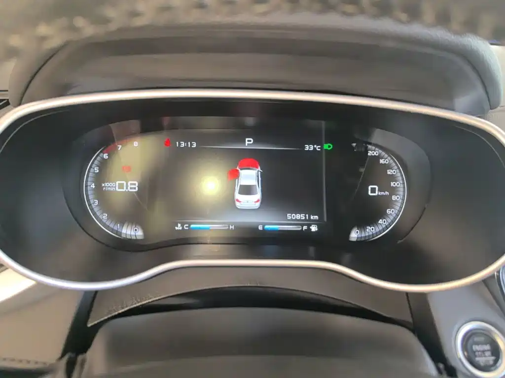 Geely Emgrand — миниатюра 12