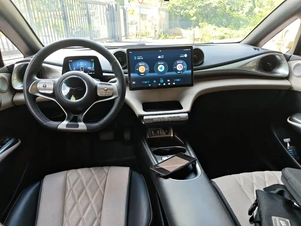 BYD Dolphin — миниатюра 10