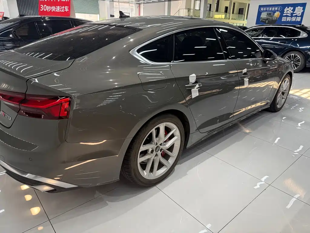 Audi A5 (Import) — миниатюра 4