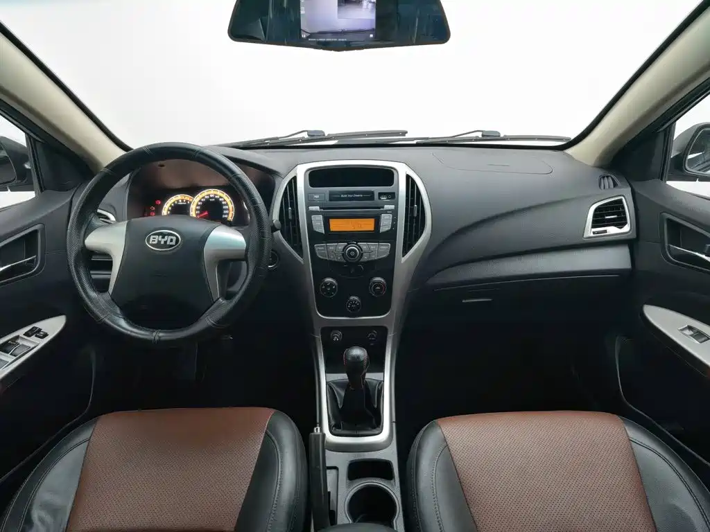 BYD F3 — миниатюра 5