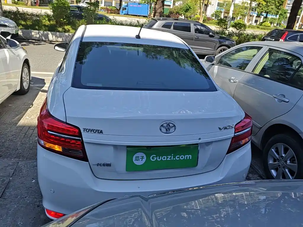 Toyota Vios — миниатюра 6
