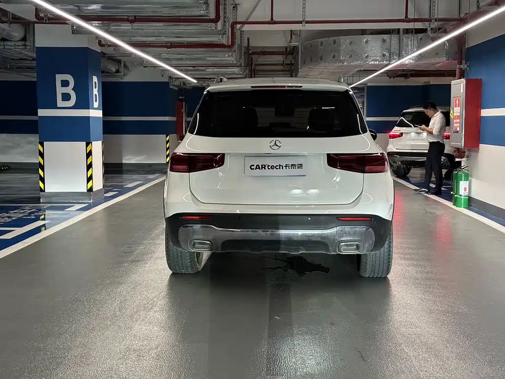 Mercedes-Benz GLB — миниатюра 6